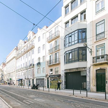 Cozy Apartment In Amazing Location! Lisabona Exterior foto