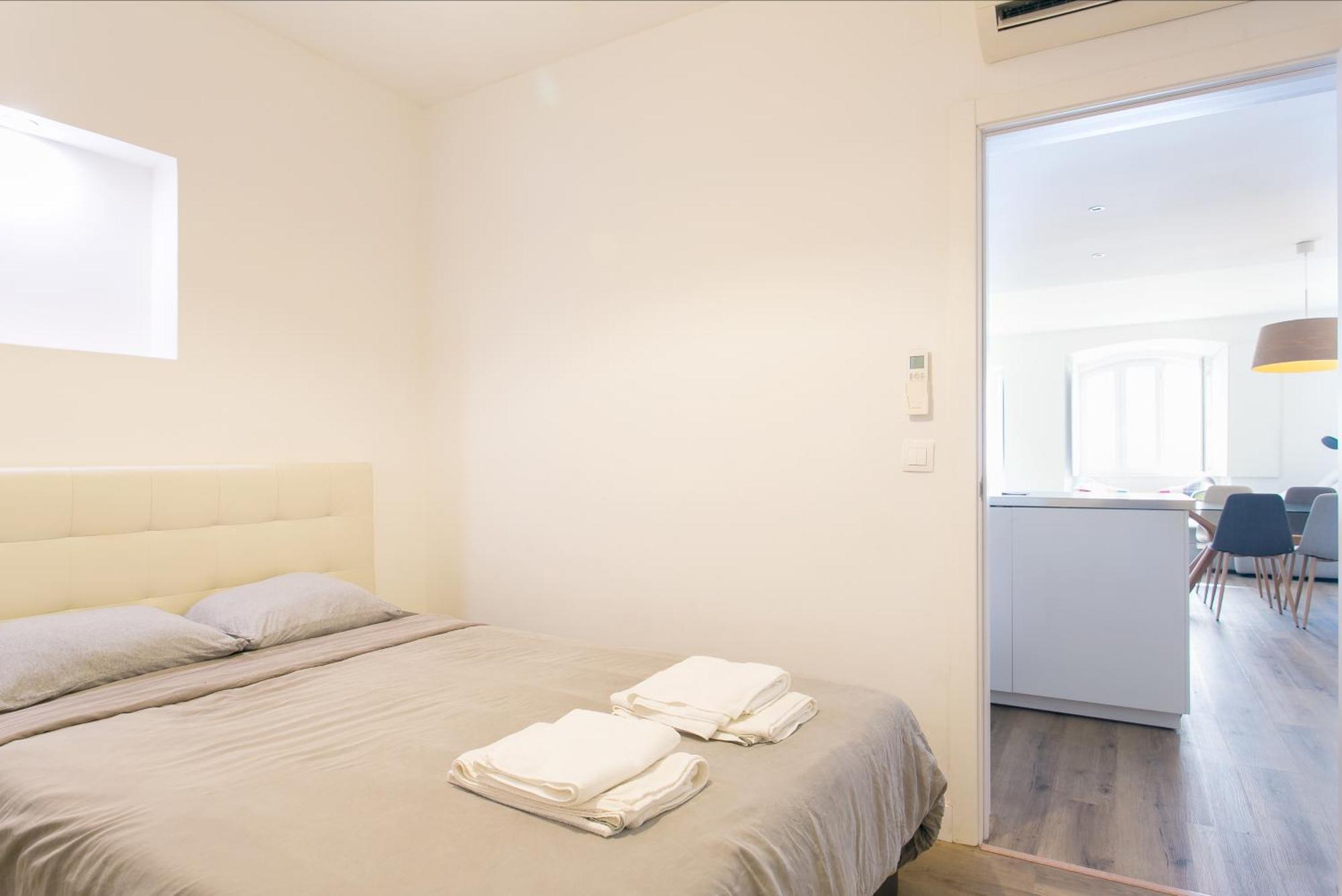 Cozy Apartment In Amazing Location! Lisabona Exterior foto